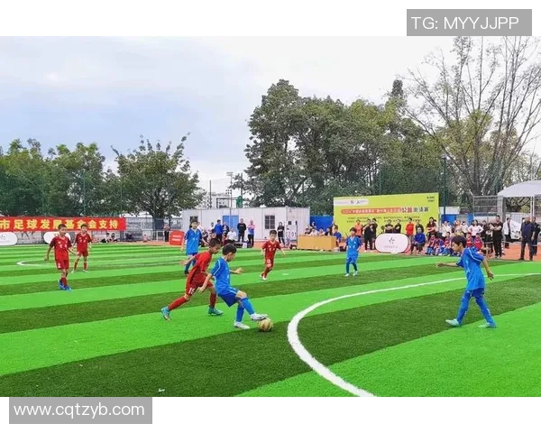 光谷足球俱乐部携手社区共建足球文化助力青少年成长与发展